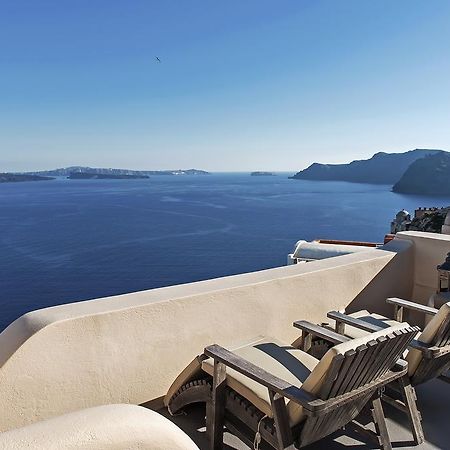 Lucky Homes - Oia Room photo
